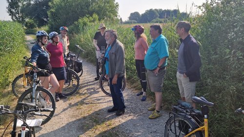 Moos-Radlfahrt mit Christian Magerl: Keine dritte Startbahn!