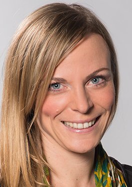 Andrea Struck, Gemeinderätin in der Gemeinde Finsing über die ersten Sitzungen, die Fraktion und das Gefühl „gehört“ zu werden.