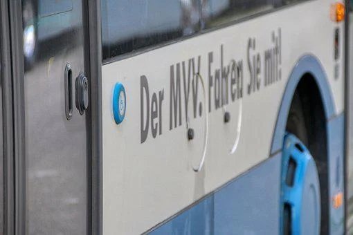 Grüne Jugend - Nahverkehr-"Schnitzeljagd"